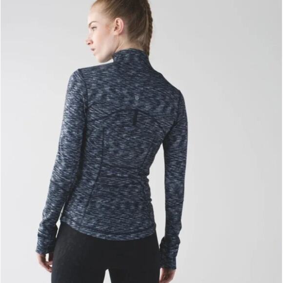 Lululemon Define Jacket Dramatic Static White Black Sz 4 - Picture 5 of 5